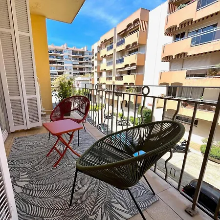 50 M Ajaccio (Corsica)